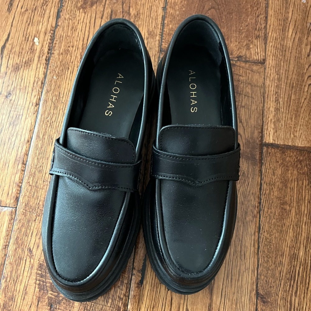 ALOHAS loafers